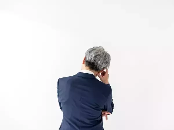 65歳から70歳になるまで働きながら厚生年金保険料を納めると、年金受給額がどれぐらい増える？