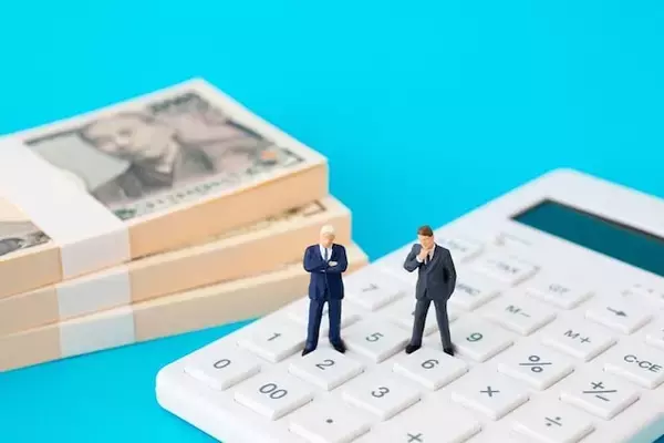 60歳になった今も厚生年金に加入しています。このまま厚生年金に加入すると、年金受給額は増えるのでしょうか？