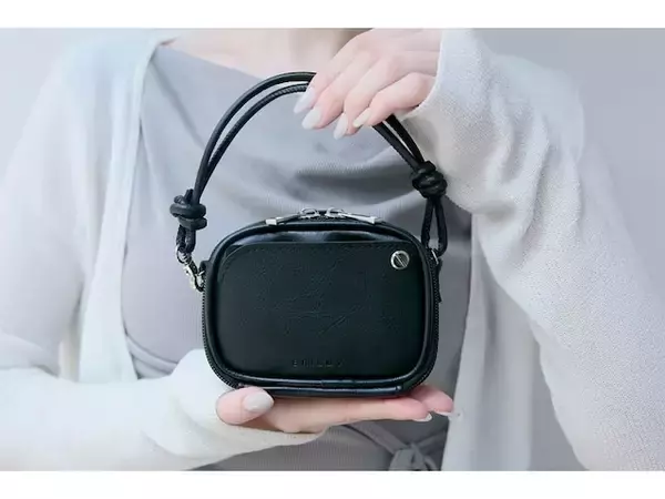 ガバッと開いて中身がひと目でわかる！ “ズボラ向け”コンパクトポーチが『BRILMY ミラー付きでササッとお直し！ズボラに優しいコンパクトポーチBOOK』の付録に