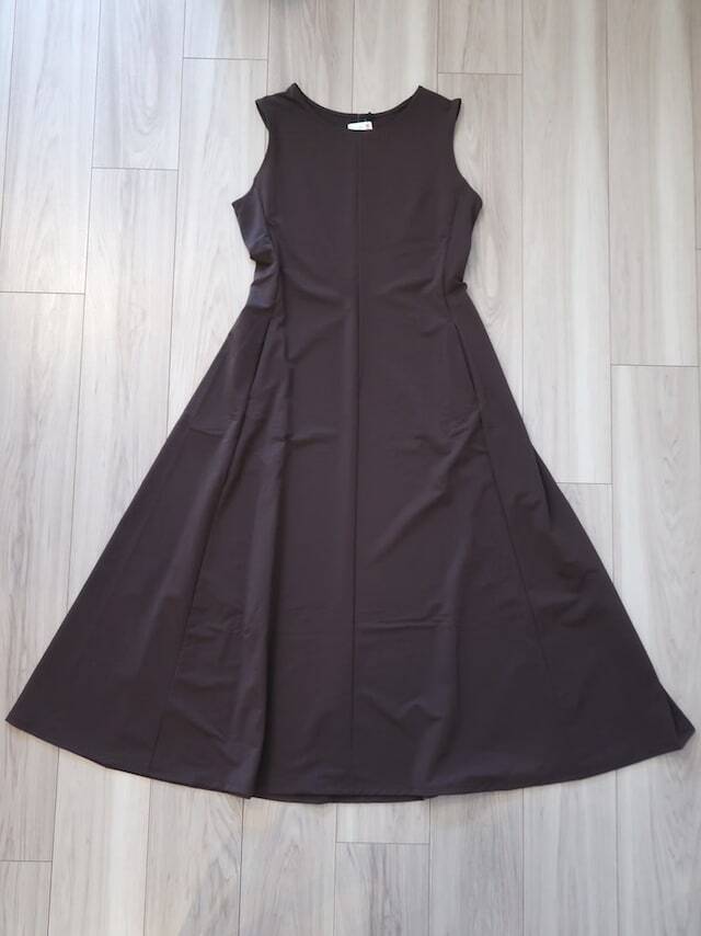 【2025年ユニクロベストバイ】ファッションライターが自腹購入「高コスパで本当に使えた」名品4つ