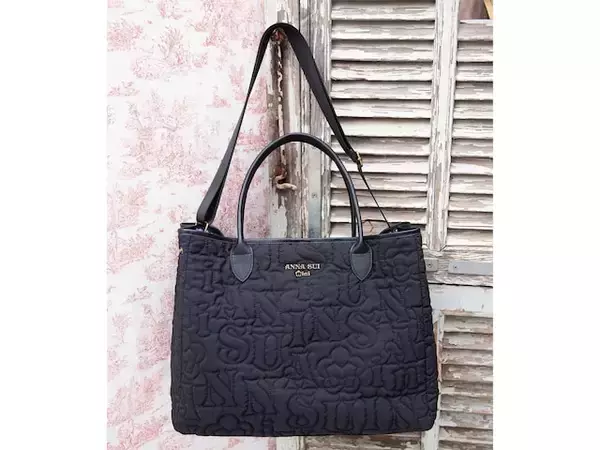 「【付録】ANNA SUI mini 「トートバッグ」が付いてくる！ 『ANNA SUI mini リバーシブルで使えるロゴキルトなトートバッグBOOK』が6月5日発売」の画像