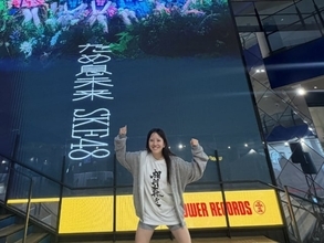 「脚きれいすぎるでしょうがよ」女性アイドル、長過ぎる脚に反響！ 「痩せた？」「足細すぎ！」