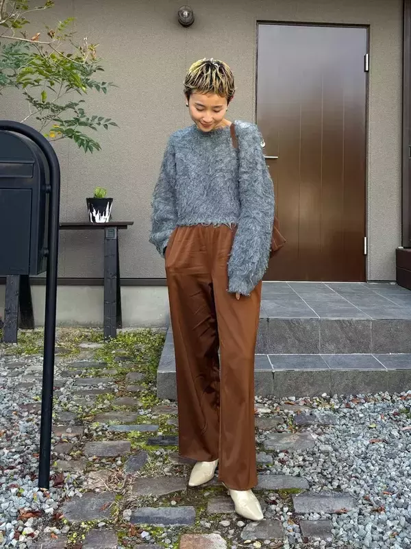 「Z世代のトレンド「グラノーラ・ガール」とは？ 大人女性も取り入れたい「トレンドスタイル」4選」の画像