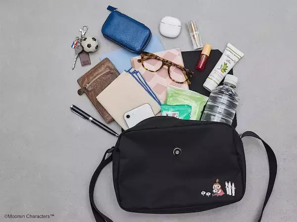 「【付録】「ショルダーバッグ リトルミイ＆ニョロニョロver.」が付いてくる！ 『MOOMIN ムーミン公式ファンブック 2026』が4月24日発売」の画像
