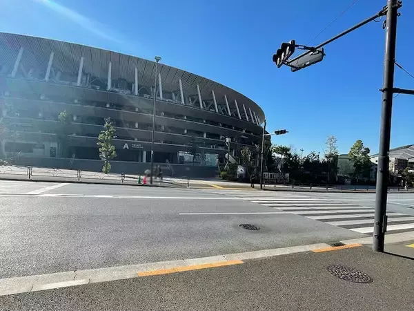 「【東京都で泊まってよかった】「三井ガーデンホテル神宮外苑の杜プレミア」は東京の真ん中に佇む“杜の隠れ家”。国立競技場「最前列」のロケーション」の画像