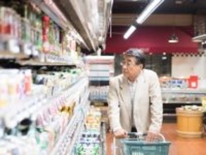 月の年金23万8000円「週の献立を決めてまとめ買い、衣類は決算期に買う」73歳男性の老後の節約