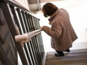 国民年金月2万5000円「年金に関して無知でした」貯金30万円・65歳女性の老後