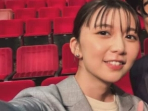 「顔近すぎー離れて」上白石萌歌、大物俳優との密着ツーショット！ 「なかよしなおふたりがステキ」