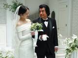 「「結婚したのかと」藤岡弘、の美人娘、ウエディングドレス姿を披露！ 親子ショットも「目元がそっくり」」の画像1