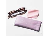 「顔まわりがパッと華やかに◎「調光サングラス&サングラスケース&めがねふきセット」が付いてくる！ 『sweet 2026年7月号』が6月12日発売」の画像2