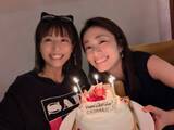 「「誰も信じないけど」若槻千夏、意外なママ友とのツーショットを公開！ 「サプライズしてくれた」」の画像1