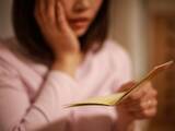 「「困窮度が極まっている」世帯年収800万円・45歳女性が嘆く理由。夫の収入なしでは子育てできない現実」の画像1