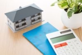 56歳です。年金は65歳までに40年間480回まで積み立てれば、いつからもらえますか？