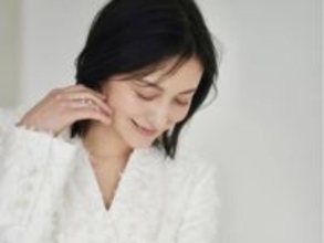 活動再開の広末涼子、1年1カ月ぶりにインスタ更新！ 最新ショット＆“無言の投稿”に反響集まる