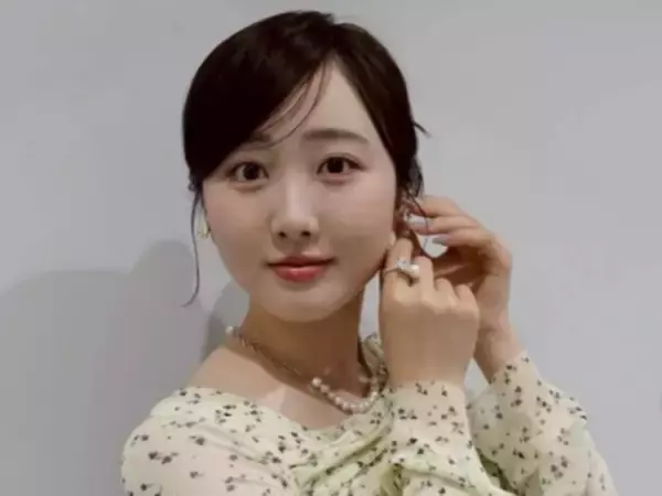 「またまた痩せたね」本田望結、透け感ワンピ姿を披露！ 「細っ」「いつもよりお姉さんに見える」