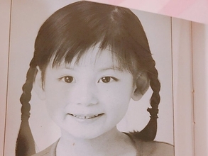 「めちゃくちゃ夢ある」中川翔子、子役時代の姿＆スーパー戦隊の変身ポーズを披露！ 「夢叶ってるじゃん！」