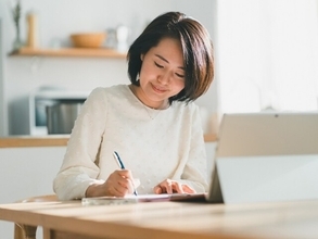 賃貸住宅に暮らす60代で身内がいません。部屋を借りるとき、保証人を頼めない場合はどうしたらいい？