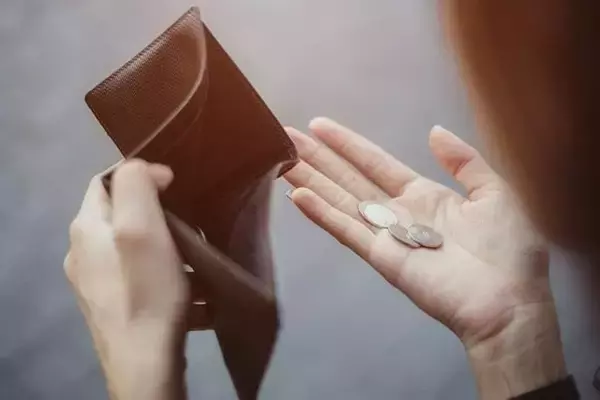 年金を月5万円しかもらえなかったら、どうやって生活したらいいですか？