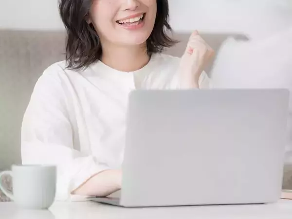 「お金の置き場所を変えて、増えたら最高」34歳女性が月4万円をオルカンに積み立てた5カ月