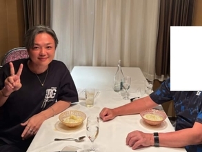 「立派なお父様ですね」与沢翼氏、父親とのツーショット公開「めちゃくちゃ勉強になった。本当にすごすぎ」