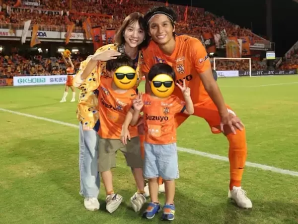 「泣ける」高城亜樹、夫の復帰を祝福する家族ショット披露「ずっと見たかったこの姿」「最高の家族」