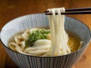 「家族で年間2万8000円分のうどんが食べられる」億り人も満足の株主優待って？