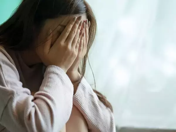 引っ越し、結婚式、新婚旅行が重なり…32歳女性が振り返る「人生最大の家計のピンチ」