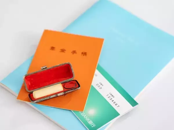 遺族厚生年金はずっと一定額をもらえるのでしょうか？ 途中で減ることはありますか？