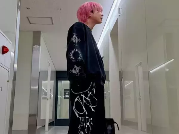 「クロムにバーキン」佐久間大介、“秋服解禁”投稿に「かっこよすぎるって」「私服センスよすぎる」