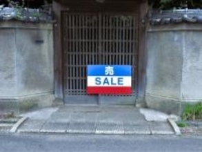 なぜ日本人が「手放した土地」を中国資本が買い占める？ 重すぎる「相続税」が招く恐ろしい実態