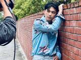 「「DIORずらり、壮観です」吉沢亮、楽屋チラ見せショットに「豪華過ぎます」「最高です」の声！」の画像1