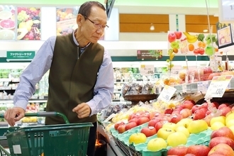 年金月12万2000円だけでは「少なすぎて生活できない」  66歳男性が週2回している仕事とは？