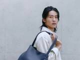 「「心臓鷲掴み」目黒蓮、イケメンショットにファンもん絶「あまりにもかっこよすぎて語彙力が消えました」」の画像1