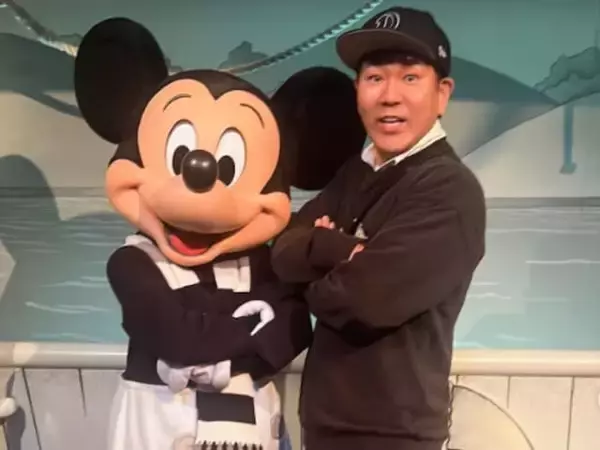 「絶対1人ちゃうやろー！」フジモン、1人ディズニー報告に「誰が写真を…？」「顔が小さく見える」の声