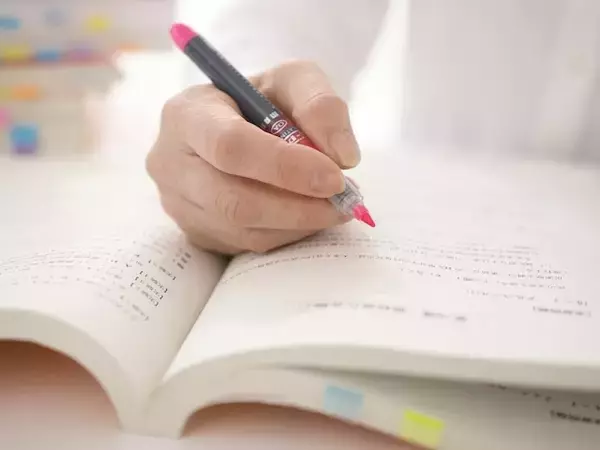 43歳バツイチ独身女性「20年まじめに働いても新米すら買えない」人生に求める「転換点」