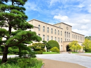 「一緒に働きたい」と思う地方国公立大学ランキング！ 2位「神戸大学」を抑えた1位は？【2026年調査】