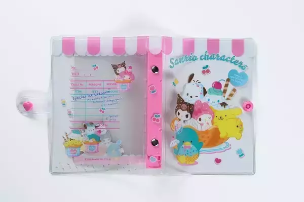 「サンリオデザインのシール手帳がうれしい！「クリアシール手帳」が付いてくる『あそぼうサンリオキャラクターズ　きらめきかわいいブック　クリアシール手帳特大号』は7月16日発売」の画像