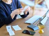 「月3万円の支出削減！ 「旅行は我慢せず楽しみたい」世帯年収850万円・38歳女性が真っ先に抑えた出費」の画像1