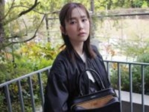 「国宝顔面」桐谷美玲、最新ショットに絶賛の声「美肌透明感もすんごいね」「相変わらず美のカリスマ」