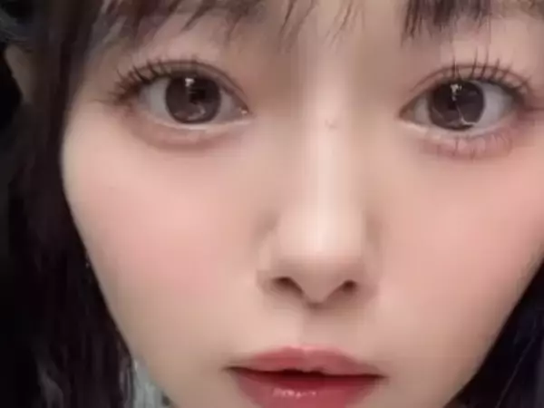 「若いな〜！アイドル時代と変わらん」元AKB48、最新ショットに反響「実年齢間違っていませんか？現役JK」