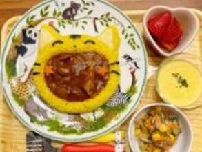 「お店ですか？」柳原可奈子、愛情たっぷりの“トラさんハヤシライス”披露「今日も凄すぎます…！！」