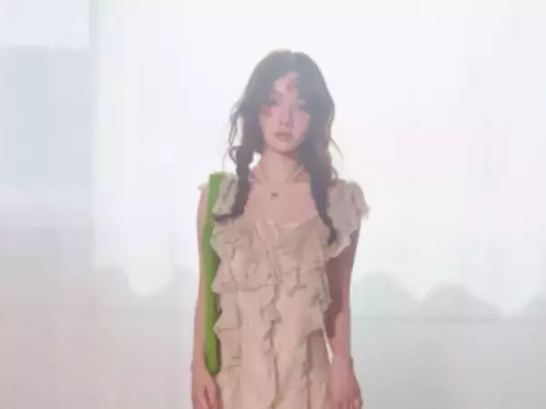 「誰かと思った！」谷まりあ、色っぽモデルショットに反響「めちゃくちゃお姉さん」「美の女神でしかない」