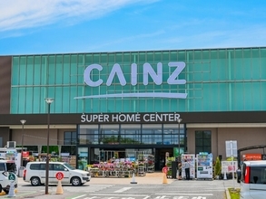「本当に便利で愛用してます」カインズの“取っ手が外せるストーンマーブル仕切フライパン”がお弁当作りの味方に。卵焼きとおかずを同時に調理