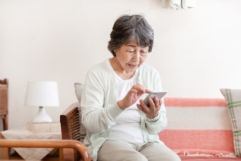 生活費月4万円・年金6万4325円「息子に勧められポイ活で節約も」75歳女性のささやかな暮らし