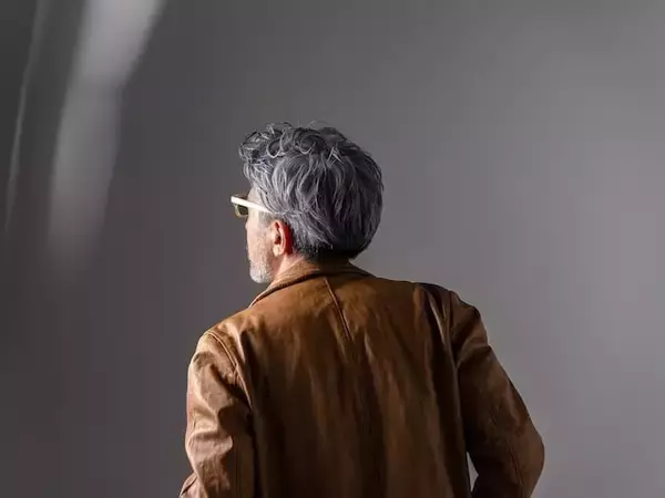 「ダサい中年男性」は生きにくい？ 夫の“謎ファッション”について46歳妻が思うこと