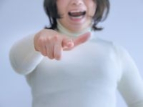 「このグズ！」夫を罵倒する“モラハラ妻”。「人当たりのいい女性」が変貌した理由とは