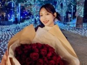 元AKB48・野中美郷、結婚を報告！ 赤いバラの花束を抱えた最新ショットも「これからも精進して参ります」