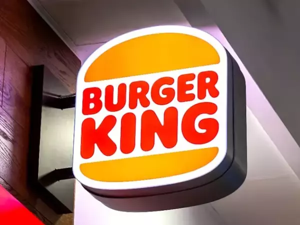 【今週のキャンペーン情報5選】バーガーキング300円オフ、ハットの日ピザ810円、セブンおにぎり割引…