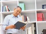 「貯蓄額2000万円「主食は食パン、夏は水風呂、図書館で読書」66歳男性の物価高の節約生活」の画像1