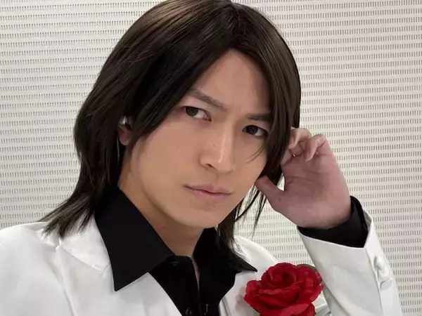 「本家よりイケメン」アナウンサー、狩野英孝コスプレに反響！ 「ガチのイケメンじゃんw」「本人かと」